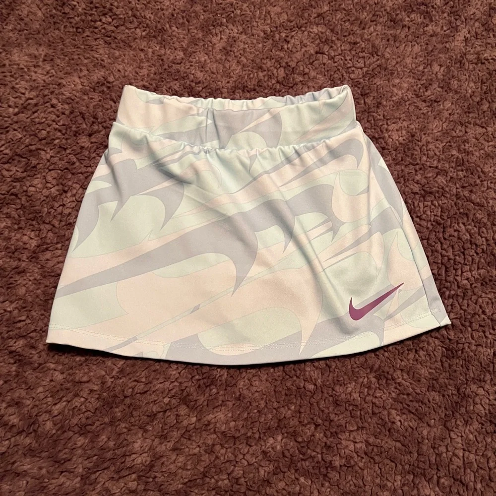Nike Skort Set Size 4 - Picture 6 of 11